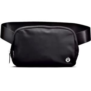 NWT Lululemon Black Everywhere Belt Bag